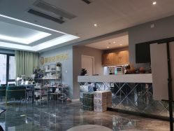 -潮店·溯美日式轻奢美睫馆