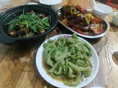 -海口滨海新村143号海南老字号炒菜店