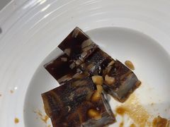 -皇城根·鲁菜济南菜·吊炉烤鸭·炒鸡鱼头(济南旗舰店)