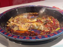 -何师傅美蛙鱼头(汉街店)
