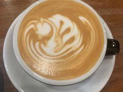 Latte-black rainbow coffee