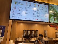 -霸王茶姬(南强街店)