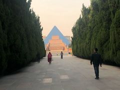 -上海市龙华烈士陵园