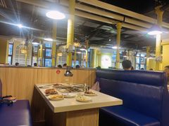 大堂-爱客得牛排海鲜烤肉·火锅自助(春熙路黑金好店)