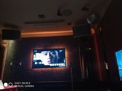 -乐界KTV(虹桥中心店)