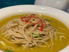 -呷湘厨·鱼汤捞饭·剁椒鱼头·辣椒炒肉(国家会展中心店)