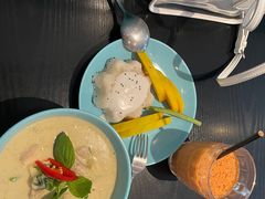 -URBAN SOI Thai Kitchen乐泰料理(长乐路店)