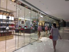 -VENCHI 闻绮(北京国贸商城店)