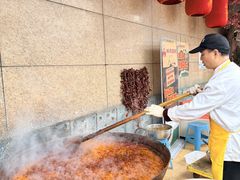 -城墙拐拐火锅(三峡广场黑金冠店)