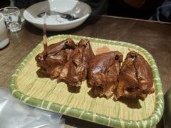 -东口码头·烧鸽子·鱼头泡饼·地方菜(金鹰悦城店)