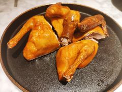 盐焗乳鸽-大鸽饭(体育西路店)
