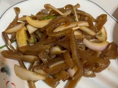 -鲁南仔·滕州炒鸡(经三路店)