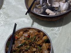 -红旗山庄(圭峰山店)