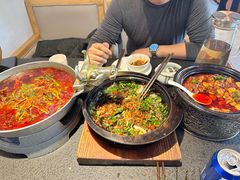 -万重锦·人文川菜馆(骡马市店)