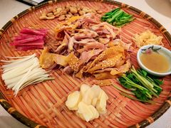 -维园悦谱·海派家常菜(乌鲁木齐南路店)