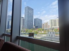 -大中华希尔顿酒店-念自助餐·嗨啤·小龙虾