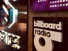 -SPACE(欢乐颂购物中心店)
