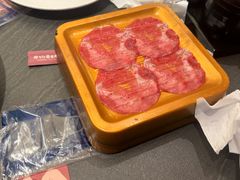 -牛YO寿喜烧·铁板烧和牛火锅自助(市府恒隆店)