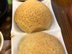 酥皮焗叉烧包-添好运点心专门店(深水埗店)