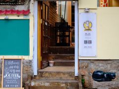 门面-长颈鹿咖啡(大学路店)