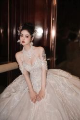 -LOVINA洛维娜婚纱礼服