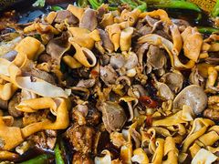 红烧鸭大份-一品红烧鸭特色川菜(三岔湖店)