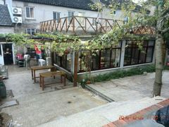 -梨云山居农家乐