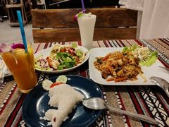 -Tikky Cafe