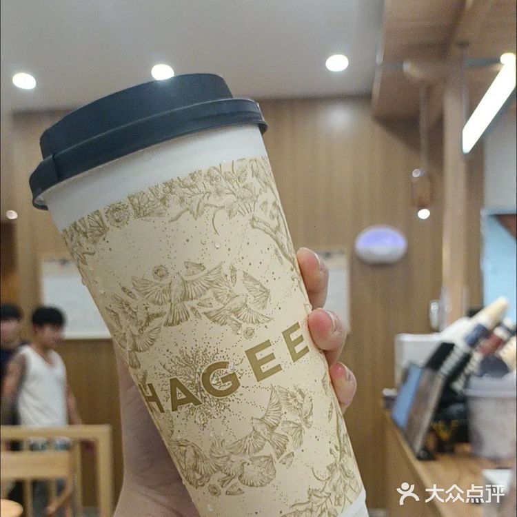 免费喝霸王茶姬的快乐，是大众给的