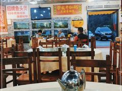 大堂-东胜客河鲜店·西江河鲜·老字號渔家菜
