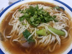 -傻根大肉面(三美店)