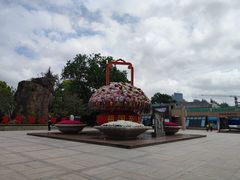 -上海市龙华烈士陵园