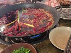-黄潇洒老火锅(九眼桥宏济巷店)