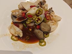 -艳阳天·非遗楚菜(武汉客厅店)
