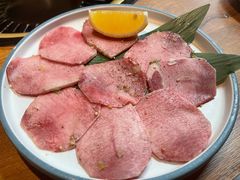 上等牛舌-炼火烤肉店