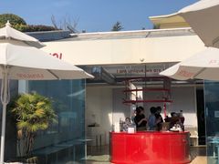 -UNI UNI(环亚凯瑟琳店)