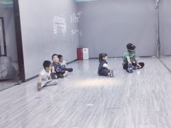 -嘻哈帮街舞·少儿