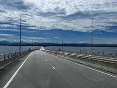 -乌鲁淡布隆国家公园