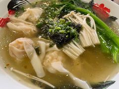 鲜虾云吞面-香江小厨 The Kitchen(香江俱乐部店)