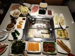 -海底捞火锅鲜切牛肉主题店(长寿路店)