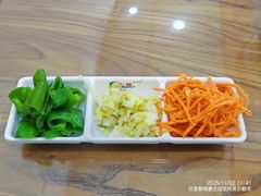 混搭小菜-民杨抓饭(柏香苑店)