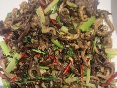 -哈啾嗨·新概念蒙餐(红星新城店)