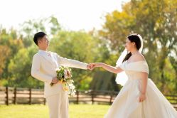 -雪中彩影婚纱摄影·微光艺术中心