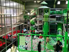 -C7城市运动空间·蹦床·健身·团建