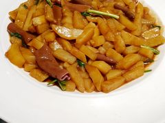 -品味居·首店·大连鲜活海鲜大连菜(东港店)