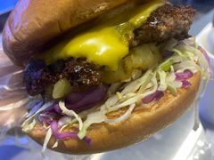 -TRIPS BURGER(大钟寺店)