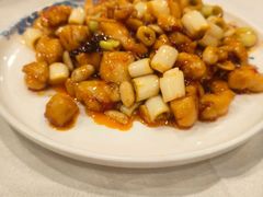 -鑫巴蜀小镇 · 水煮鱼专研店(玉桥店)