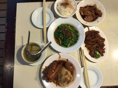 -阿水狮猪脚大王(台中公园店)