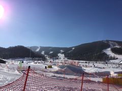 -中旅松花湖滑雪场