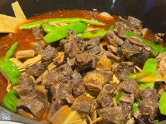 -山河屯铁锅炖·非遗东北菜(西乡店)